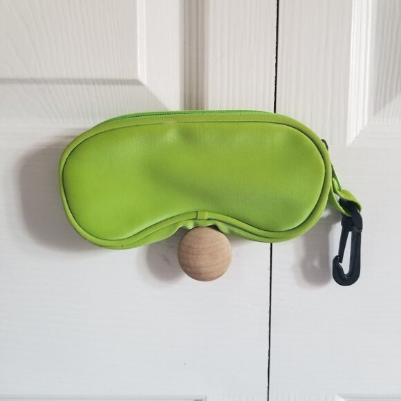 Sunglasses Carrying Case Lime Green Clip-On Glasses Carrier - Picture 3 of 6